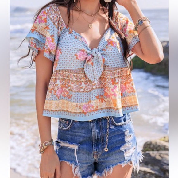 NWT Floral Boho Crop Top and Distressed Denim Shorts - Picture 1 of 6
